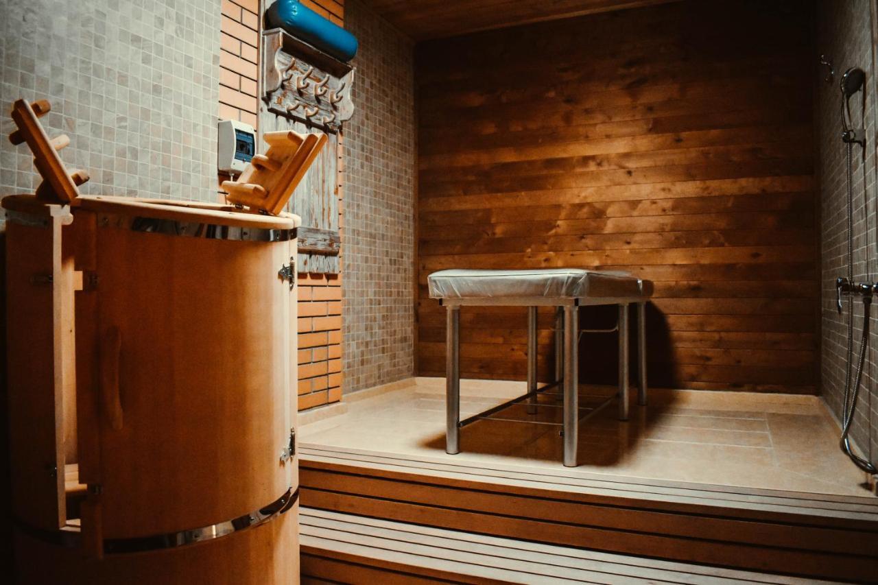 Sacvoyage Hotel Alma-Ata Buitenkant foto